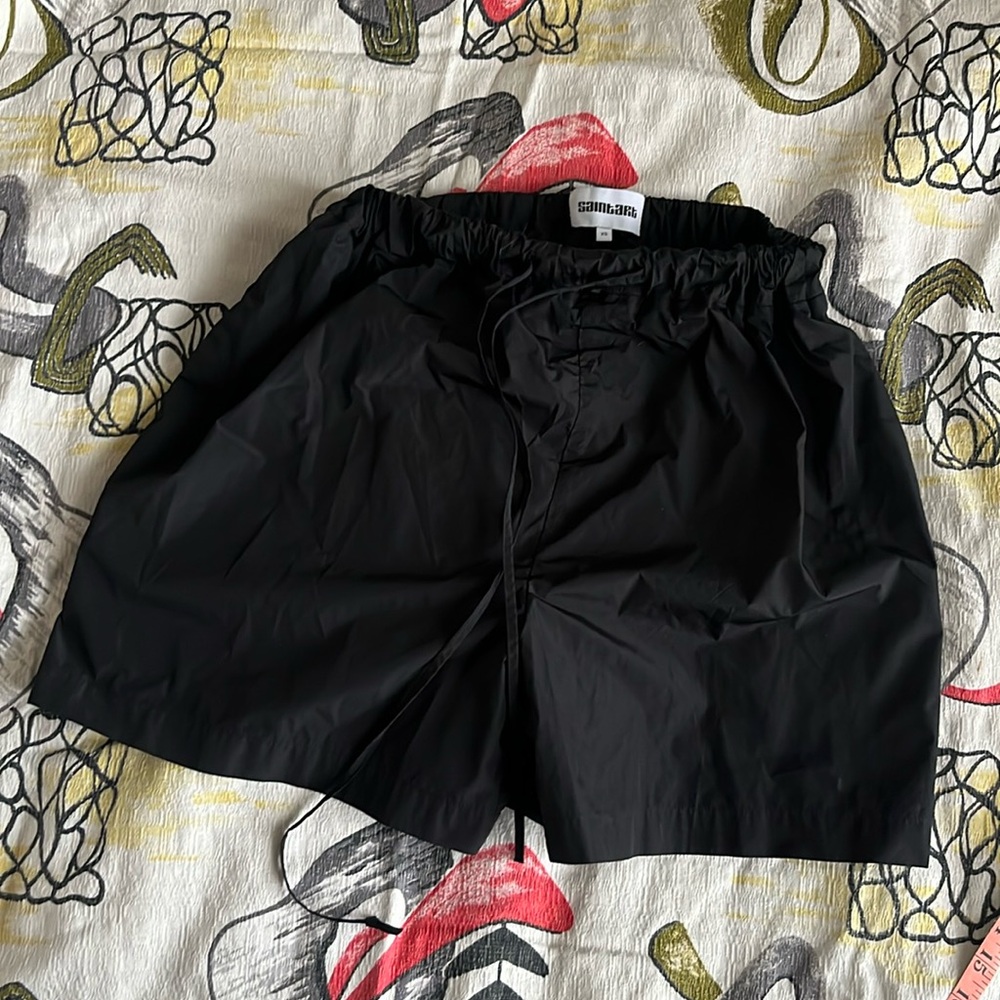 Saintart xs workout athleisure shorts black